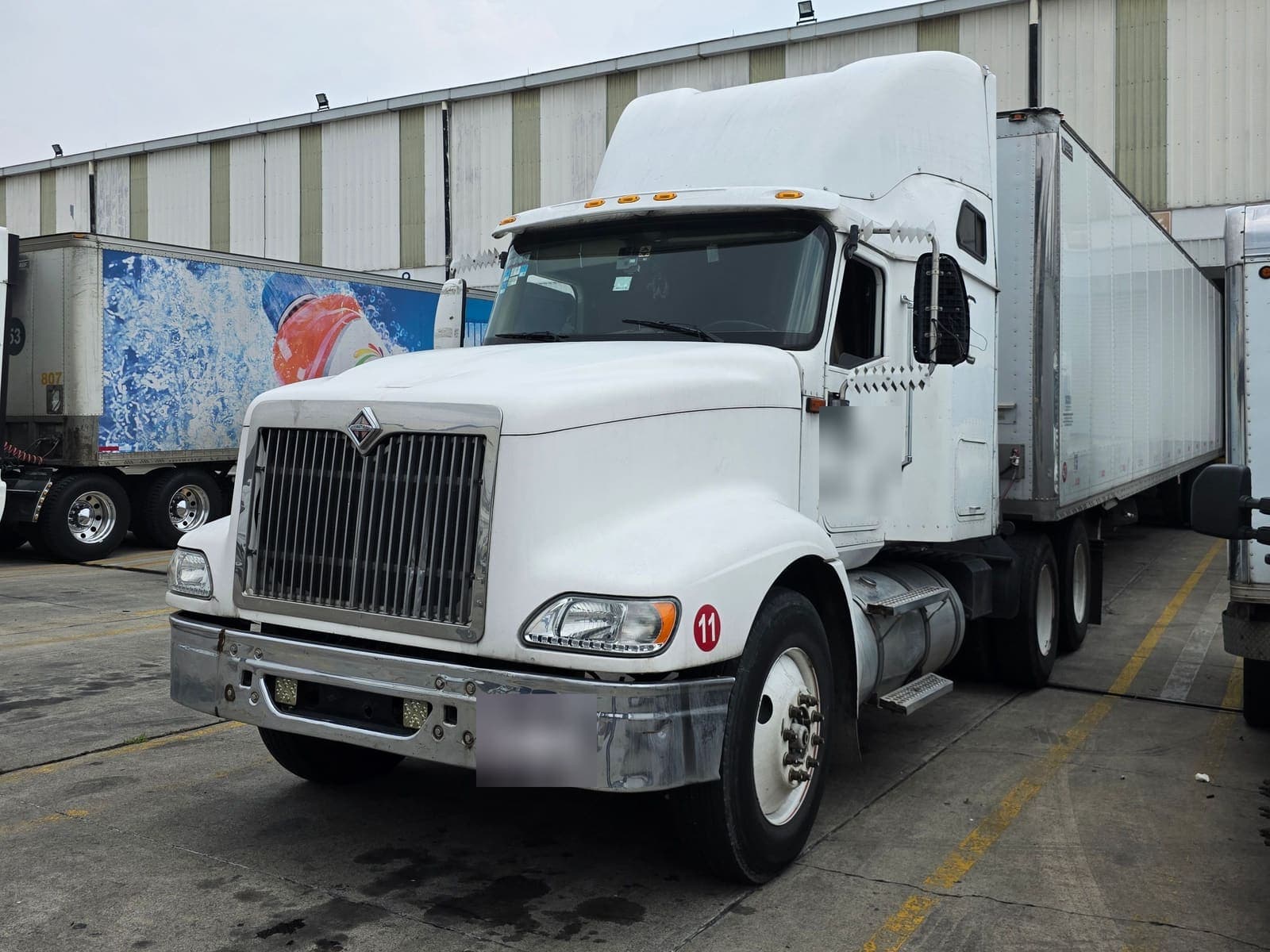Tractocamión International 9400i 2009 Cummins ISX 450 hp 18 velocidades